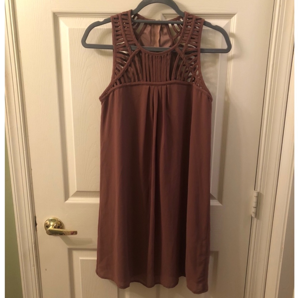 Medium brown shift dress, Ya Los Angeles